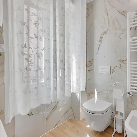 Center -rooms 3* Bergamo