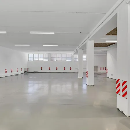 Center -rooms 3*