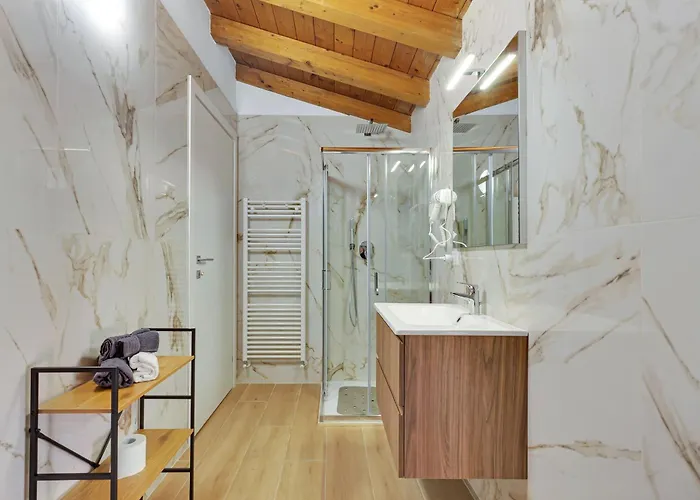 Center -rooms Guest house